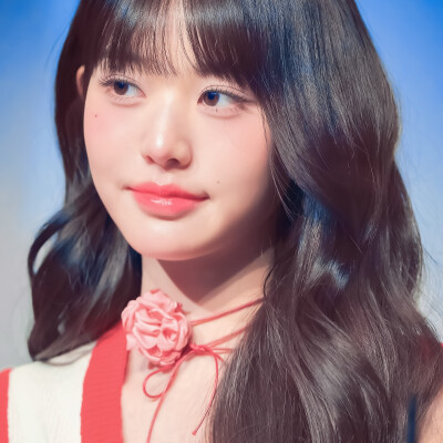 张元英
cr.Ayano_WonYoung