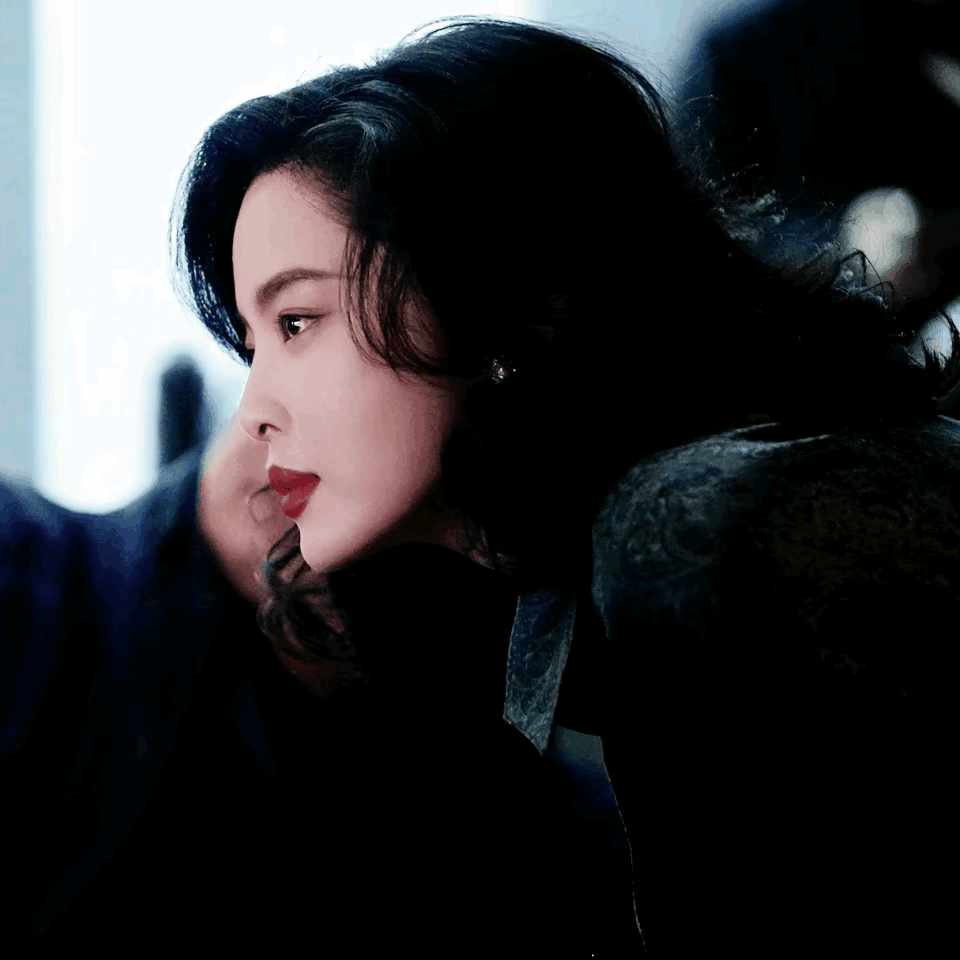 我太喜欢李李了，图片如有重复上传，纯属蒙圈，。