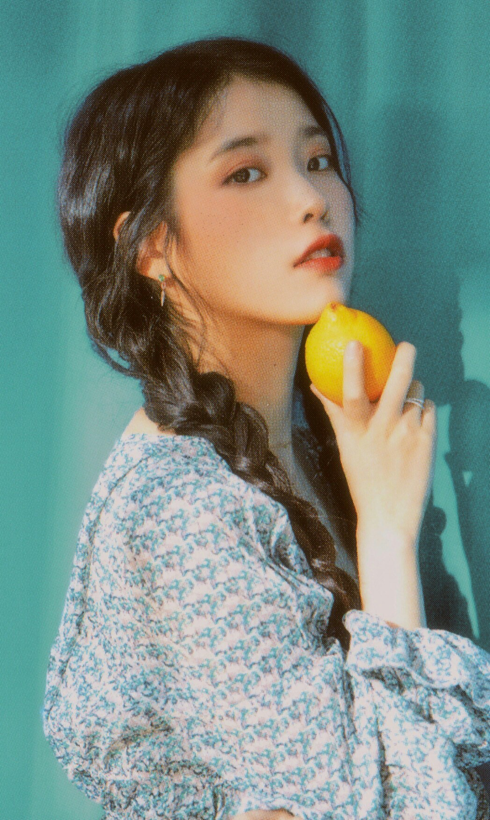 李知恩IU