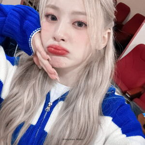 ·尹势银

·自修/禁二改/抱图dd

·二传注明:匿名鳁鲸 ​