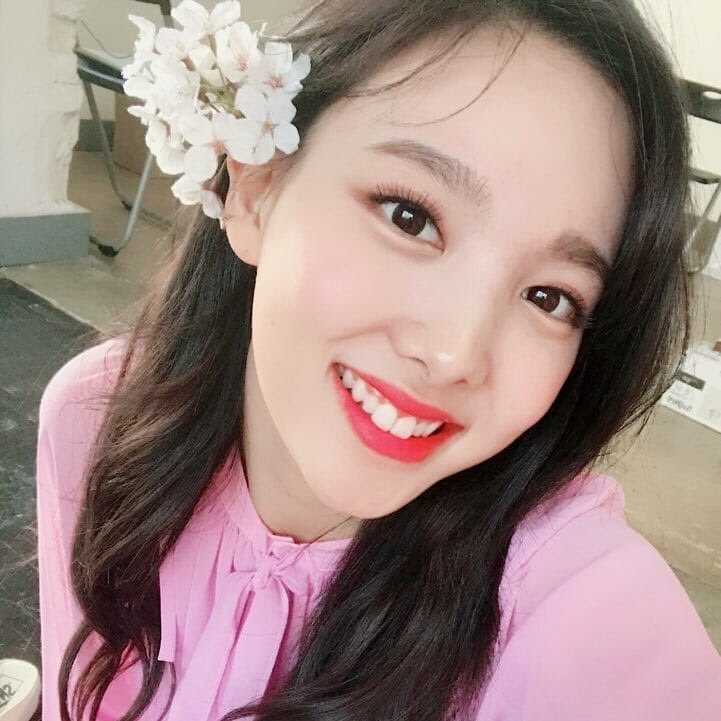 林娜琏 nayeon