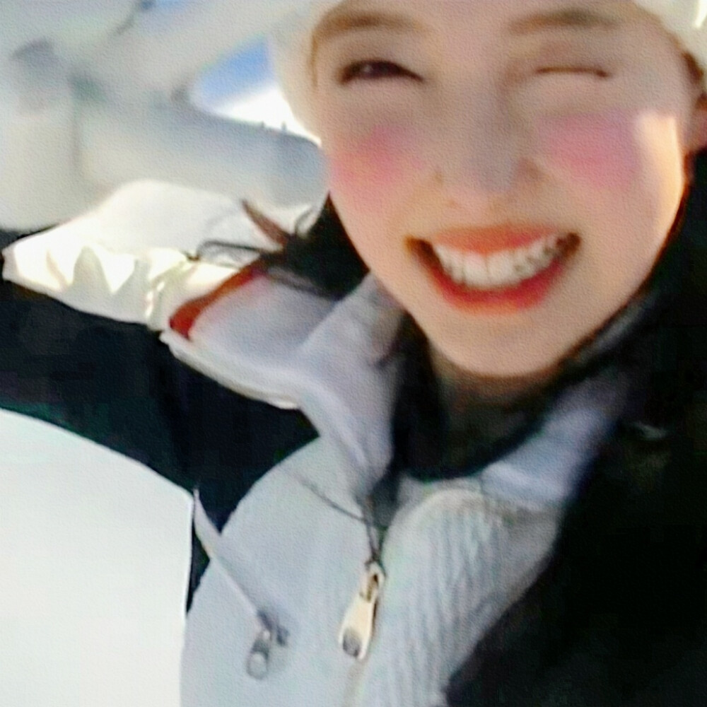 林娜琏 nayeon