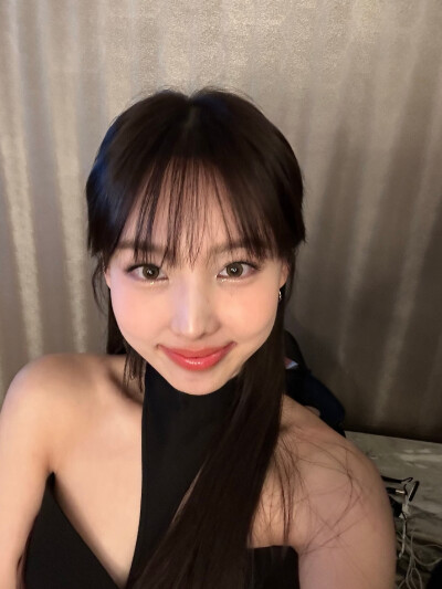 林娜琏 nayeon