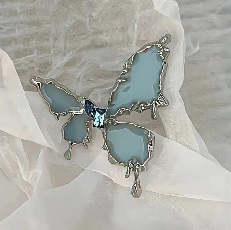 WeChat蝴蝶背景图