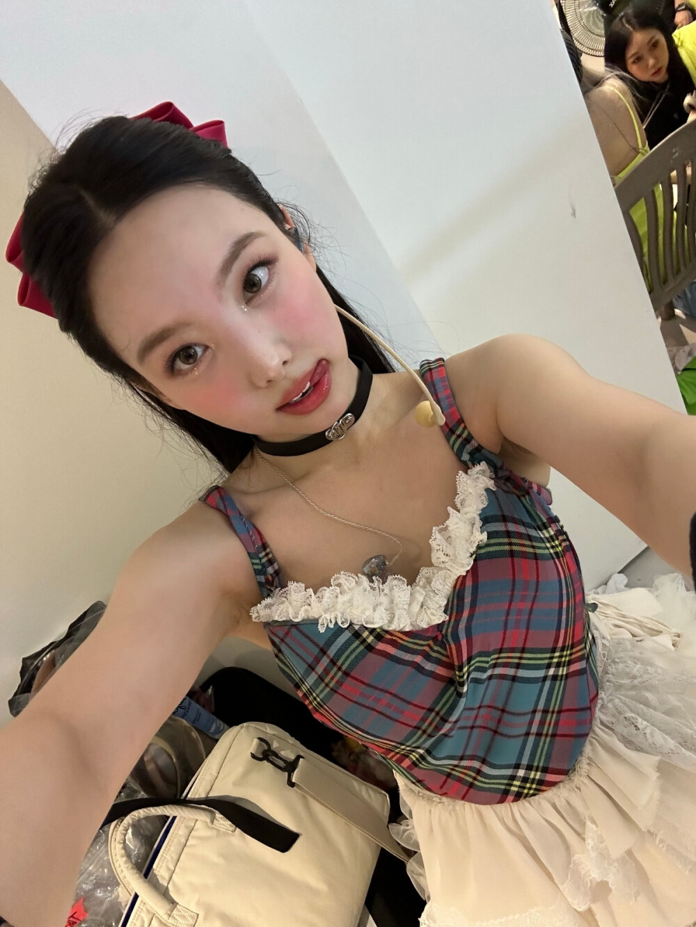 林娜琏 nayeon