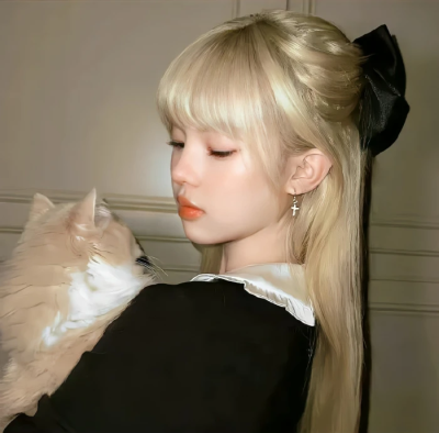 小姐姐抱萌宠猫猫狗狗头像♥
