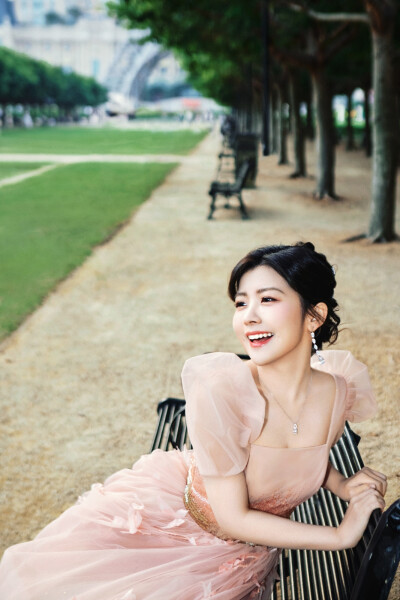 赖美云