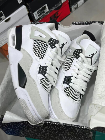 AJ4小白水泥