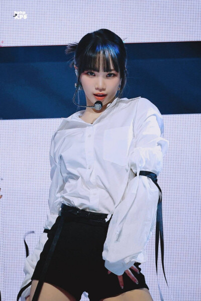 金采源 chaewon