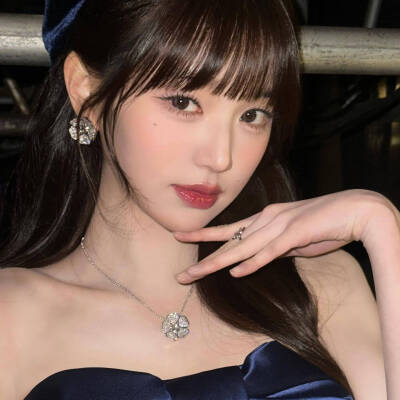 女神大人↖(^ω^)↗