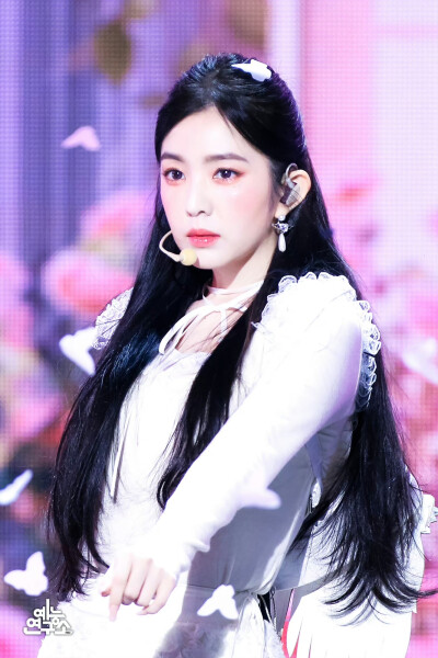 裴珠泫 Irene