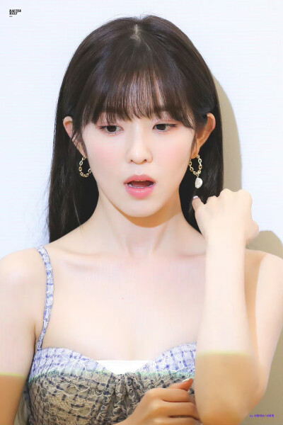 裴珠泫 Irene