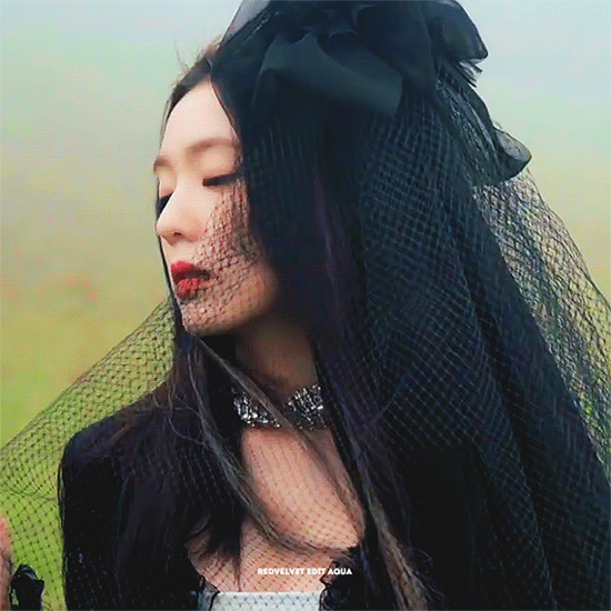 裴珠泫 Irene