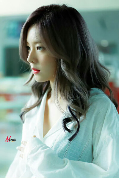 裴珠泫 Irene