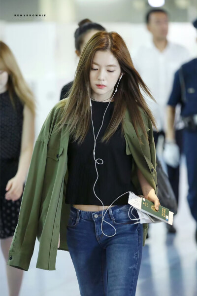 裴珠泫 Irene
