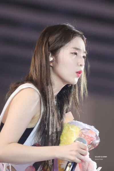 裴珠泫 Irene