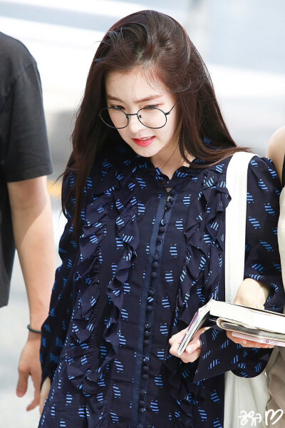 裴珠泫 Irene