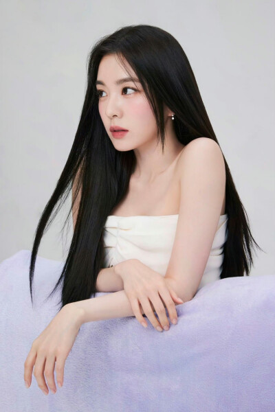 裴珠泫 Irene