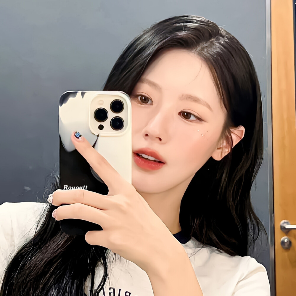 赵美延 の 头像