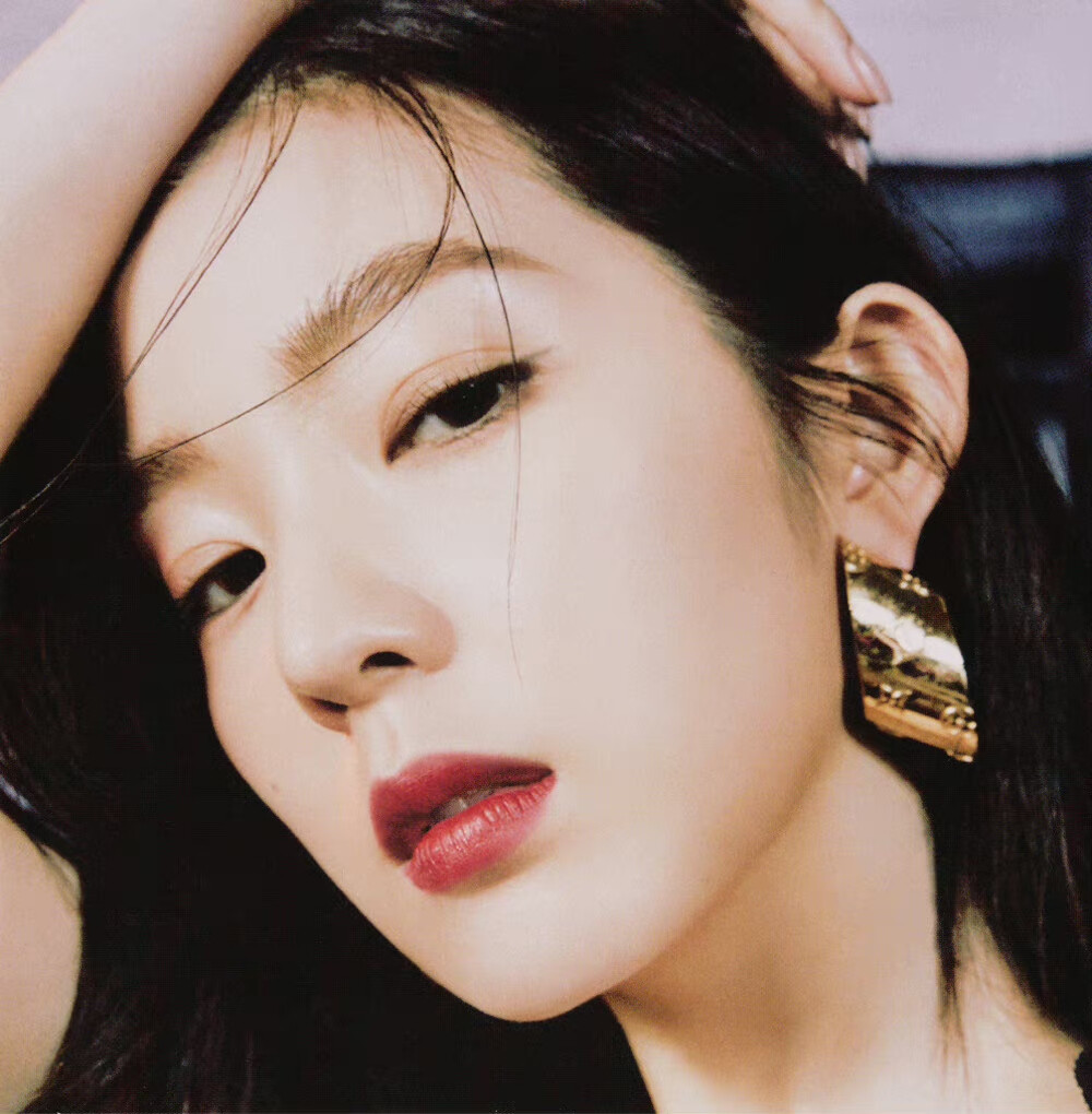 裴珠泫 Irene