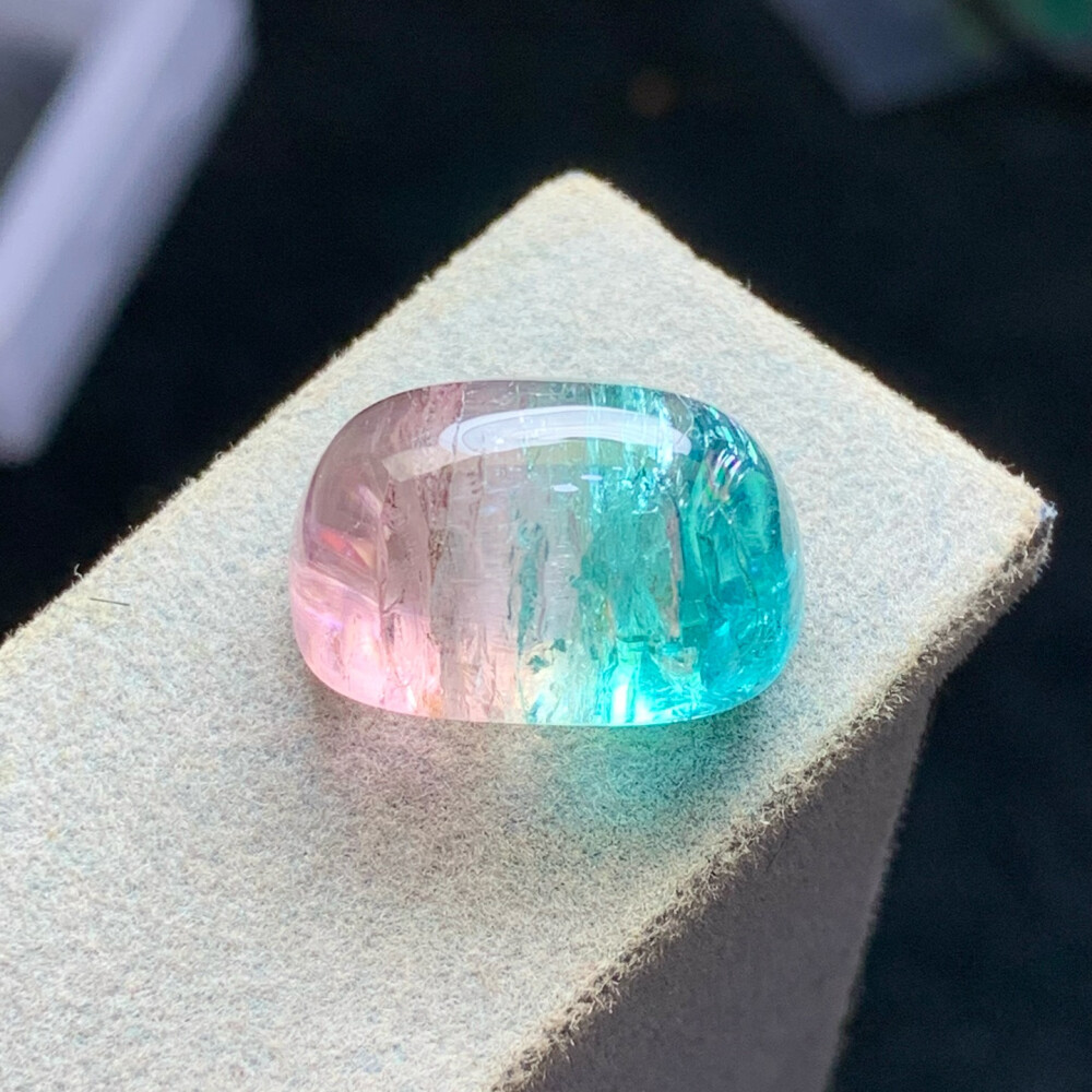 双色碧玺 粉色蓝绿色 凸圆形 弧面 糖果色 21.75ct