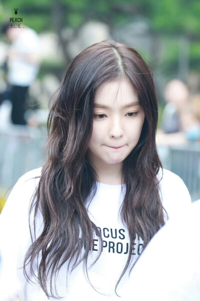 裴珠泫 Irene