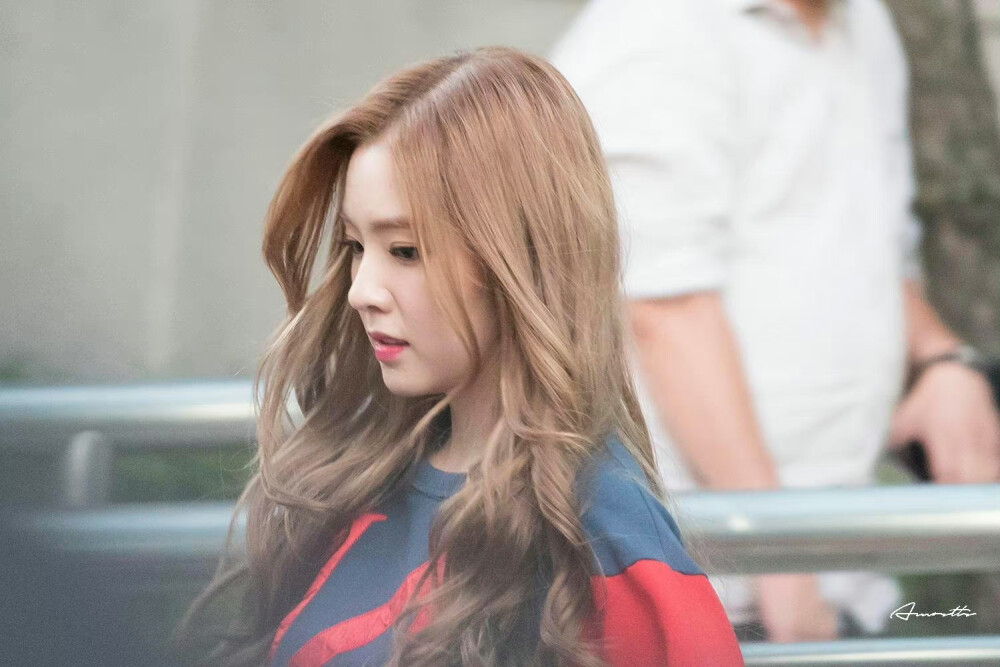 裴珠泫 Irene