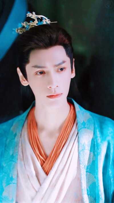 罗云熙 长月烬明