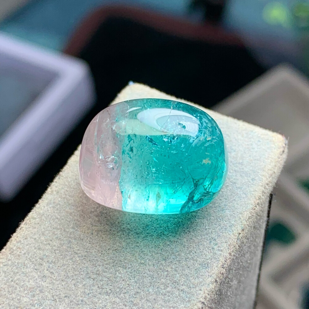 双色碧玺 粉色蓝绿色 凸圆形 弧面 糖果色 29.35ct