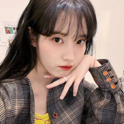 IU の 头像