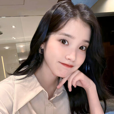 IU の 头像