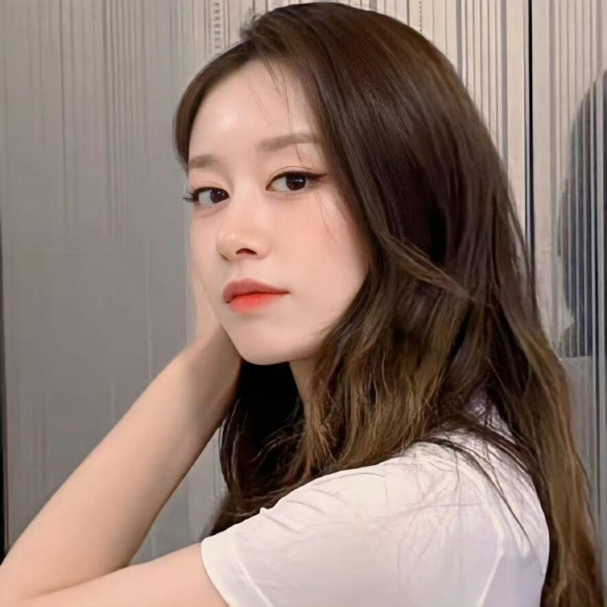 朴智妍 の 头像