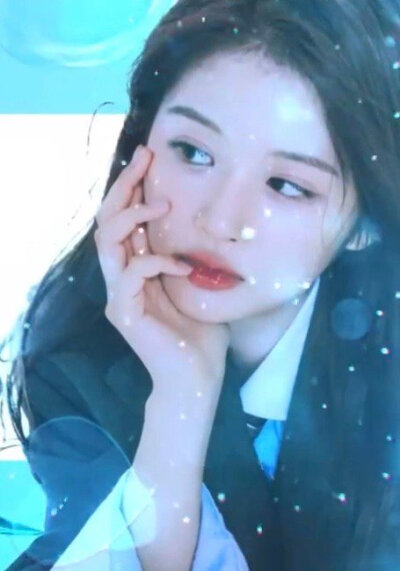雪允 sullyoon