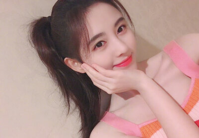 鞠婧祎超稀有图