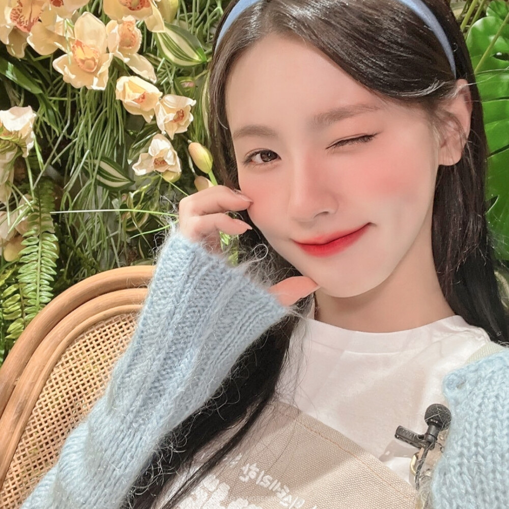 kpop人从不缺头像