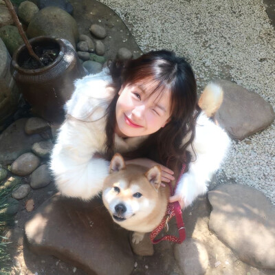 一川烟草，满城风絮，梅子黄时雨