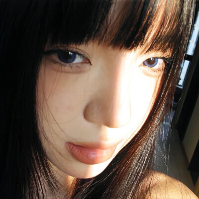 一川烟草，满城风絮，梅子黄时雨