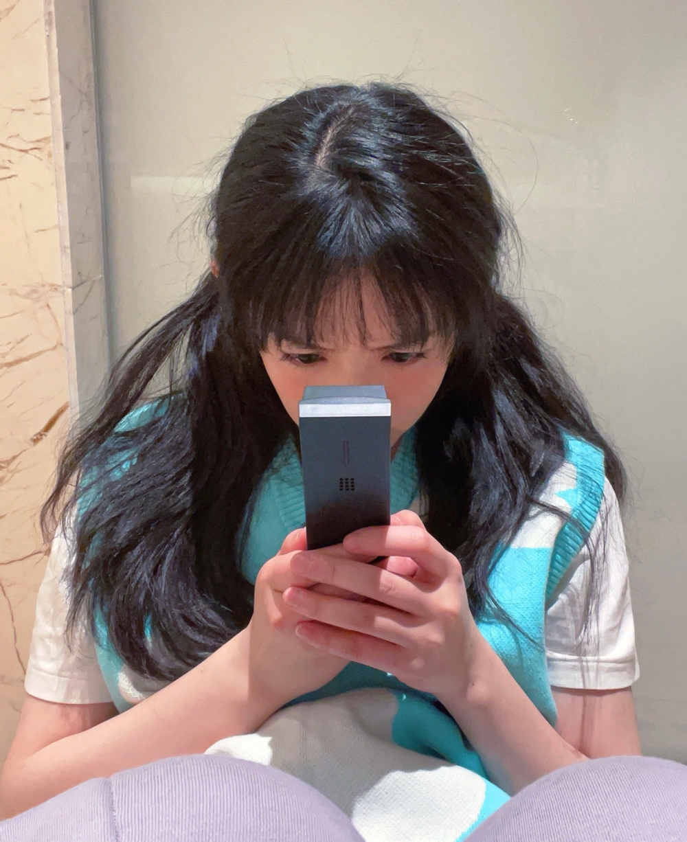 田曦薇头像壁纸