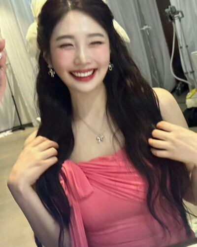 joy 朴秀荣