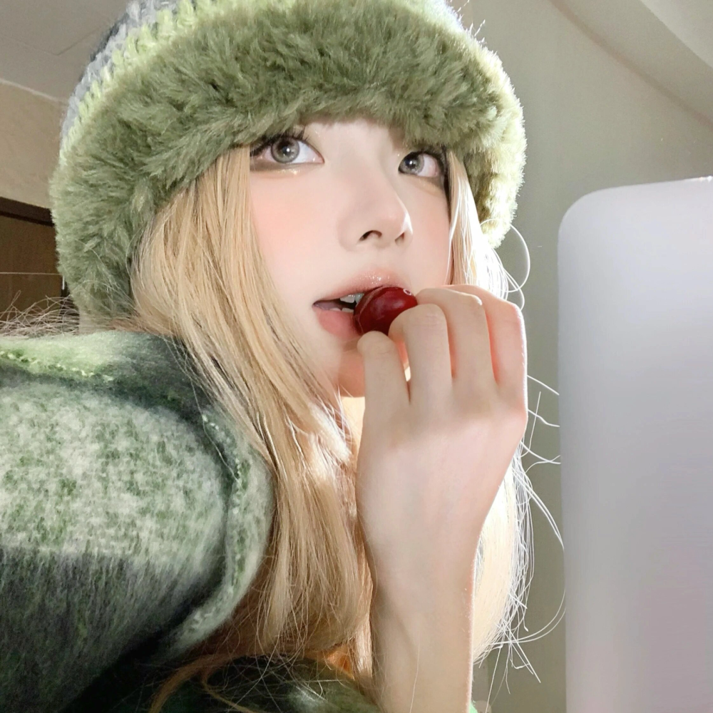  ᰔᩚ：很哇塞的高清女头像 ᰔᩚ
ʚ ：背景软萌纯欲淑女氛围ɞ
@小栀音 