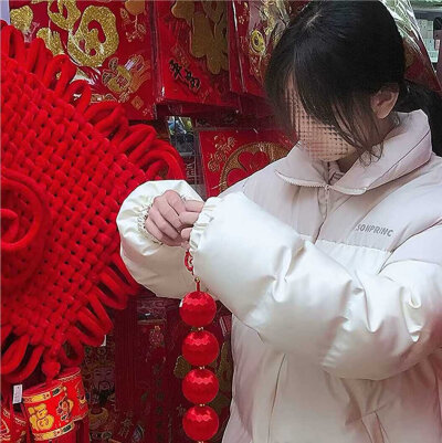 推荐新年真人女头