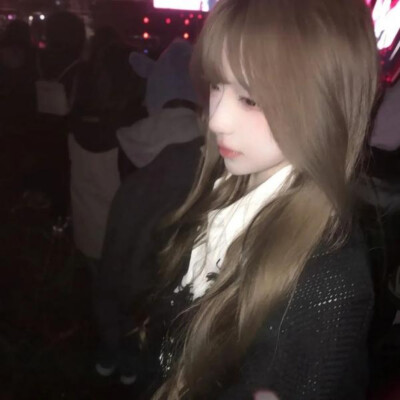 氛围感美女