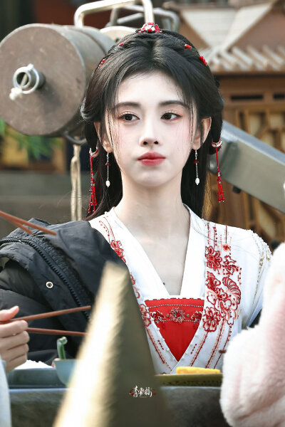 鞠婧祎▪
cr.青雾橘