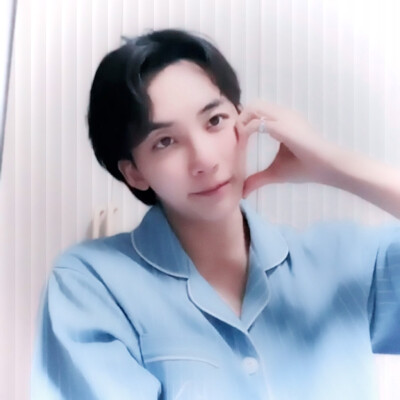 哈尼嘿～
^尹净汉JEONGHAN