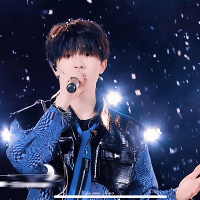 苏新皓
禁抹水印，二传二改，仅当头像