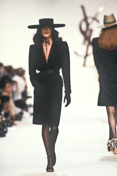 Yves Saint Laurent 1990 春夏 ​​​