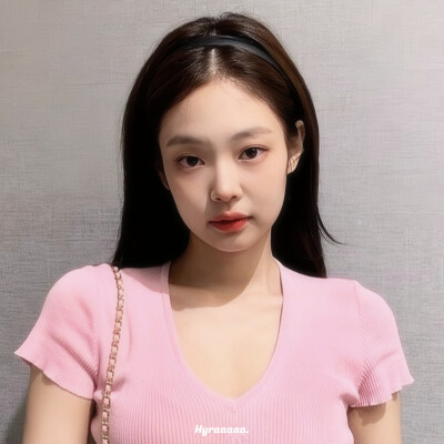 金智妮Jennie.
原截/小加州