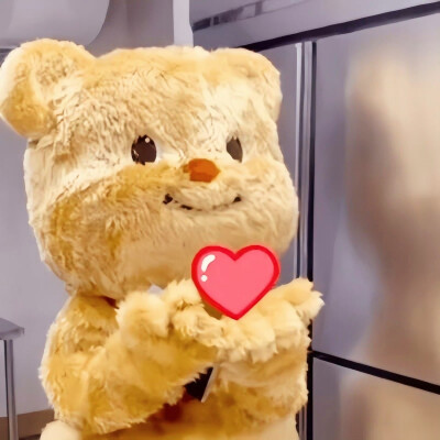  黄油小熊也太可爱了吧~
小熊头像~