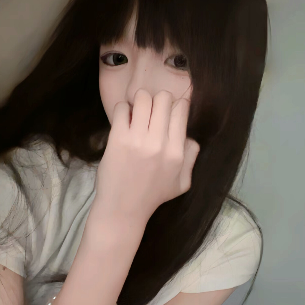 她说柏林的眼睛像是一场雾