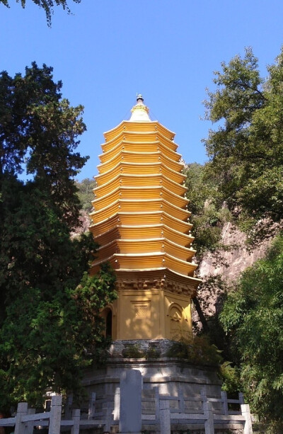 津 盘山天成寺 舍利塔